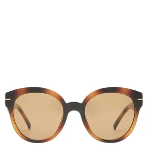Le Specs Capacious Tortoise With Brown Mono Lens v:4060136 Le Specs Capacious Tortoise With Brown Mono Lens v:4060136