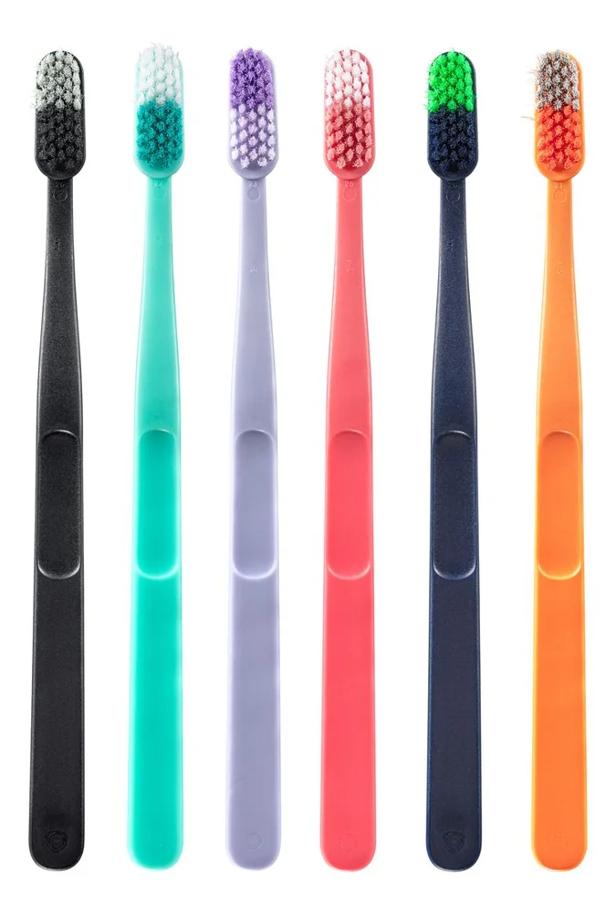 Jordan Clean Smile Tannbørste Medium – 1 stk v:4601596 Jordan Clean Smile Tannbørste Medium – 1 stk v:4601596