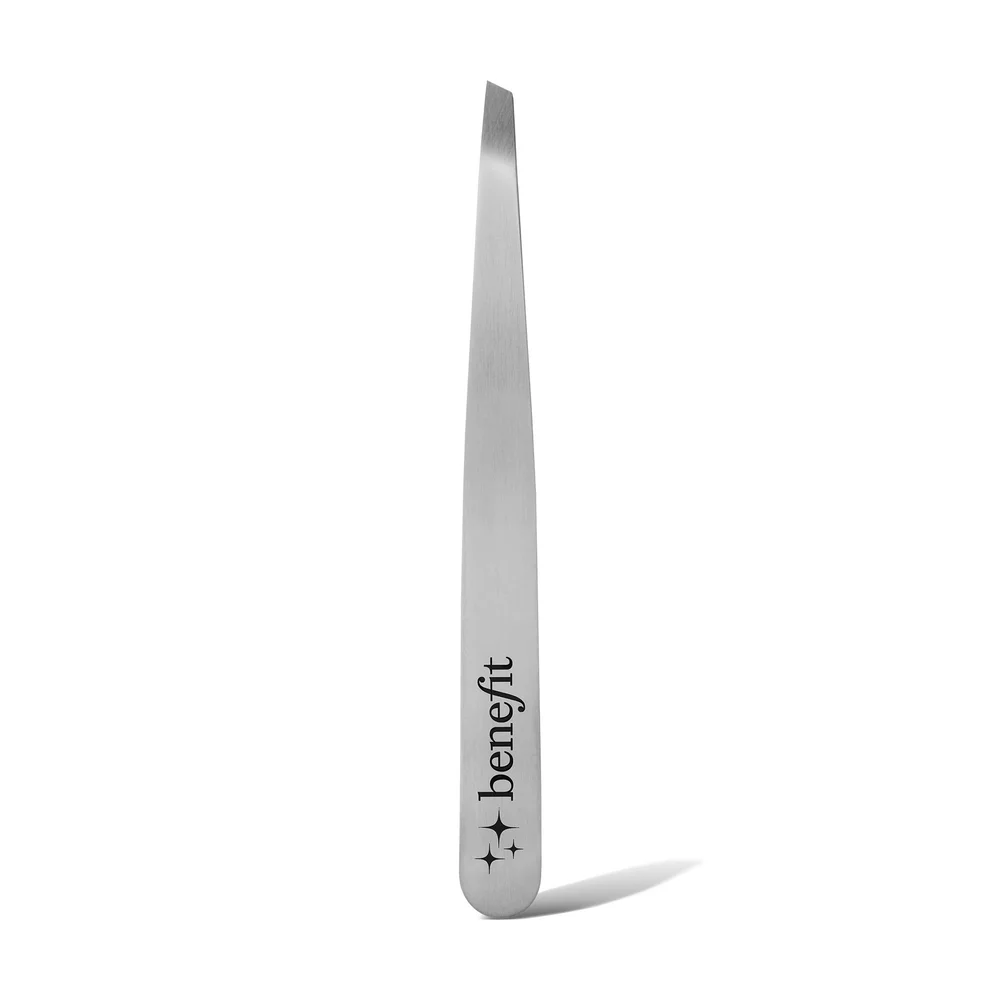Shape & Tame – Presisjonsvinklet pinsett – Benefit v:2496632