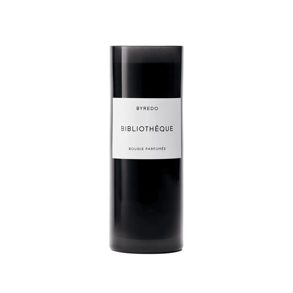 Bibliothèque Candle 400 g – BYREDO v:3656543 Bibliothèque Candle 400 g – BYREDO v:3656543